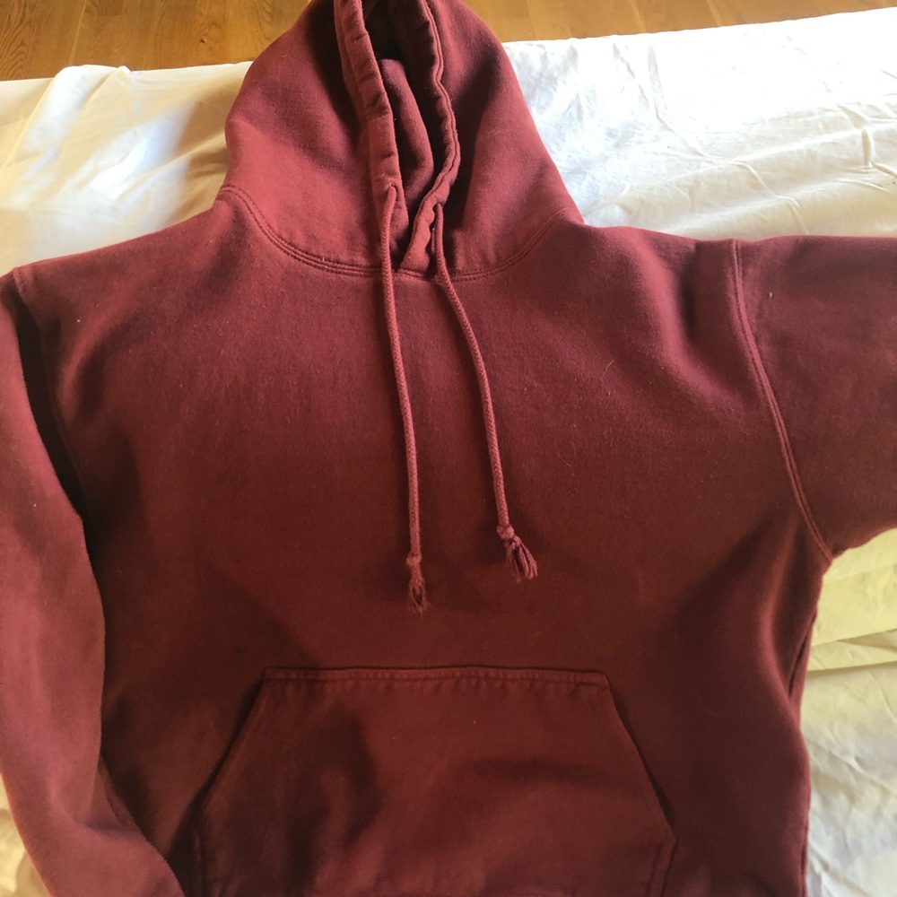 BRANDY MELVILLE SWEATSHIRT